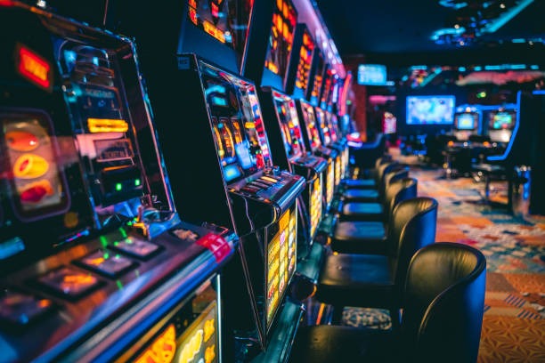 itch dashboard tabs: Sportsbook, Slots, Live Casino